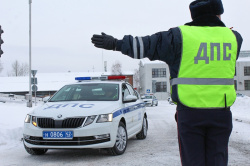 В полицию Киселевска на должность инспектора ДПС приглашаются мужчины до 35 лет