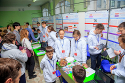Киселевские школьники побывали на финале всероссийского научного конкурса