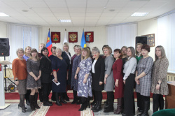 Киселевские ссциальные работники получили материальное вознаграждение от Правительства Кузбасса
