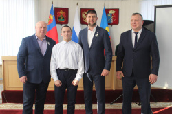 Глава Киселевска Кирилл Балаганский встретился с представителями молодого спортивного поколения города и ветеранами спорта