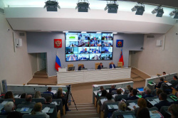 Подготовку к зиме, работу с неиспользуемыми объектами недвижимости, закупки продукции ГУФСИН Кузбасса обсудили на аппаратном совещании