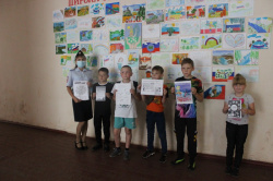 Сотрудники ГАИ ОМВД России по г. Киселевску провели урок для ребят, посещающих лагерь на базе школы №25