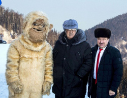 Аман Тулеев озвучил свое мнение о существовании снежного человека в Кузбассе
