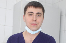 Доктор, который дарит улыбки: О киселевском стоматологе Иване Цыганкове