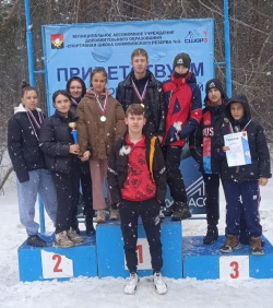 Команда школы - интерната № 2 Киселевского городского округа заняла 2 место  на областных соревнованиях по лыжным гонкам в г.Кемерово 