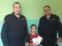 Сотрудники Росгвардии Новокузнецка исполнили мечту 6-летней воспитанницы детского дома 