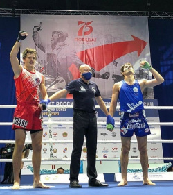 Киселевчанин Эдуард Сайк признан лучшим бойцом Чемпионата России по тайскому боксу