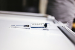 В конце текущей недели в Киселевск прибудет новая партия вакцины от коронавируса