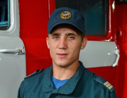 Новокузнечанин Александр Аверьянов признан лучшим пожарным Кузбасса