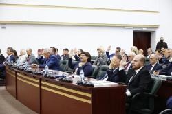 Прокурор области принял участие в заседании Парламента Кемеровской области - Кузбасса Прокурор области принял участие в заседании Парламента Кемеровской области - Кузбасса