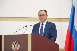 Илья Середюк официально представлен в должности врио губернатора Кузбасса