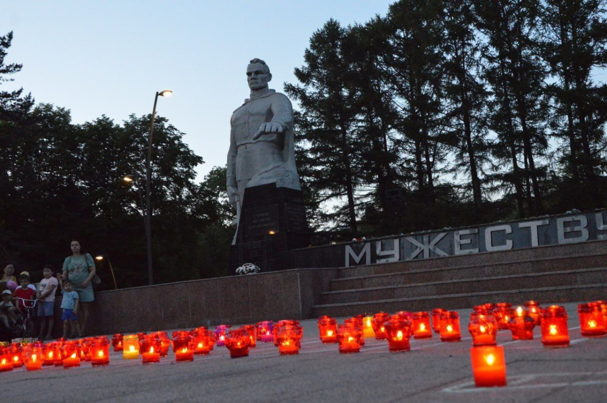 В городе Киселевске на площади «Мужеству Посвящается» зажгли «Огненную  картину»