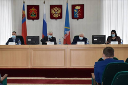 В Киселевске состоялось заседание 47-ой сессии Совета народных депутатов с участием депутатов Заксобрания