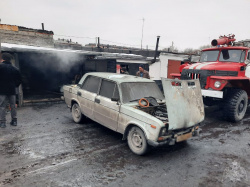 В Киселевске росгвардейцы пришли на помощь мужчине, в гараже которого случился пожар