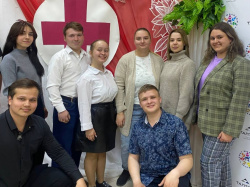 Представители Комитета по спорту и молодежной политике Киселёвского городского округа совместно с "флагманцами" посетили день рождения Красного креста