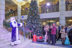 Праздничная кампания «Новогодний Кузбасс! Большие сибирские каникулы. Всей семьей!» — в самом разгаре Праздничная кампания «Новогодний Кузбасс! Большие сибирские каникулы. Всей семьей!» — в самом разгаре