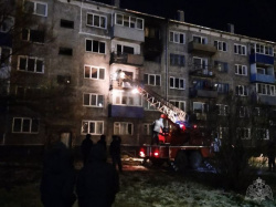 Стали известны подробности спасения людей при пожаре в одном из МКД Киселевска