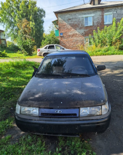 В Новокузнецке пенсионер поблагодарил полицейских, которые нашли и вернули ему угнанный автомобиль
