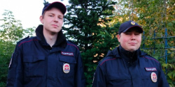 В Березовском полицейские помогли трем потерявшимся грибникам выбраться из леса
