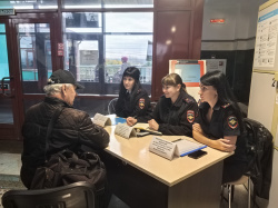 Акция «Час пассажира» прошла на железнодорожном вокзале станции Белово