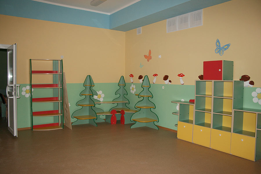 Покраска стен в детском саду (34 фото)