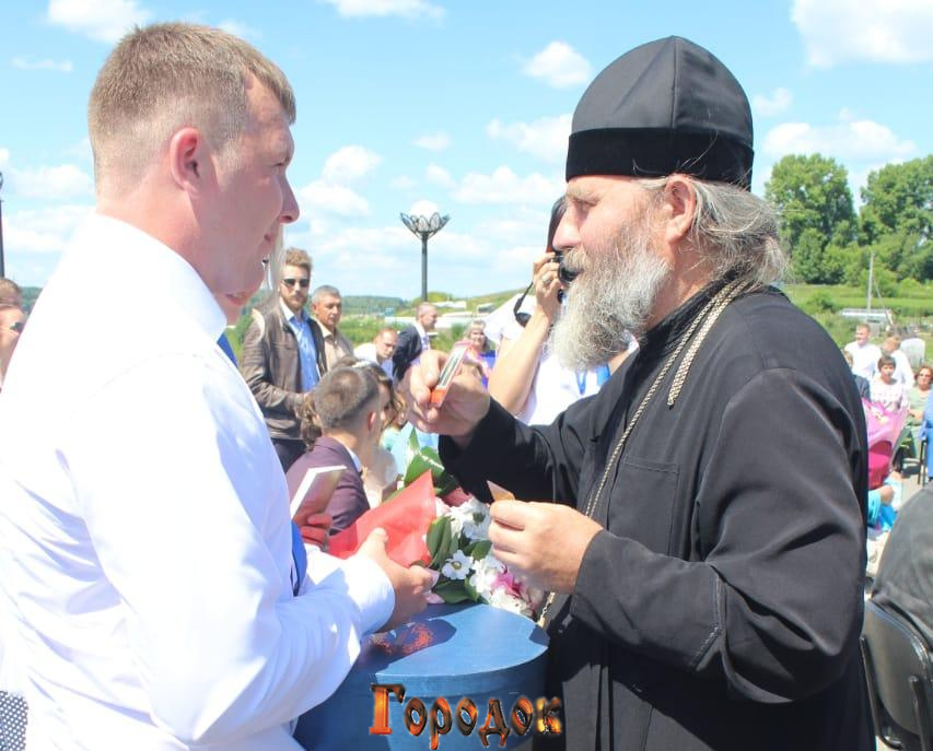 Знакомства Киселевск для секса с девушками и незамужними женщинами