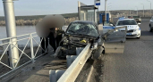 В Кемерове пьяный водитель на «Ладе» протаранил Кузбасский мост
