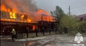 В Кемеровской области школьница устроила пожар в заброшенном здании кафе