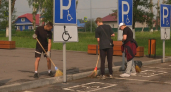В экопарке Киселевска начал работу молодёжный трудовой отряд