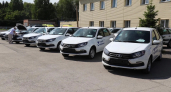 Киселевские медики получили новые автомобили для выездов к пациентам