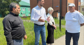 В Киселевске проверили ход ремонта на улице Гагарина