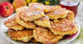 2 яблока, полфужера муки, 30 минут: гора вкуснятины проще шарлотки: духовку даже не включала