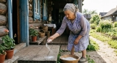 Насыпьте соль у порога и живите спокойно: вот почему это важно — древняя мудрость удивляет актуальностью