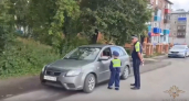 В Киселёвске заметили юного инспектора ГИБДД