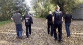 В Кемеровской области незнакомый мужчина унес на руках мальчика со двора