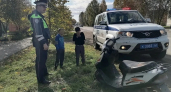 В Кемеровской области инспекторы ГАИ остановили 9-летнего водителя мопеда с 8-летним пассажиром