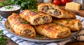 Вкуснее чебуреков, проще беляшей: трубочки-ленивки из лаваша с фаршем в кляре - идеальны хоть на завтрак, хоть на праздник