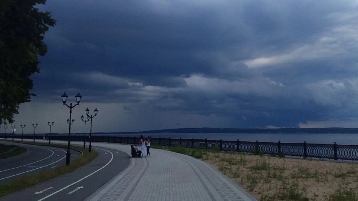 Зимний холод и грозы: синоптики назвали даты резкого снижения температуры