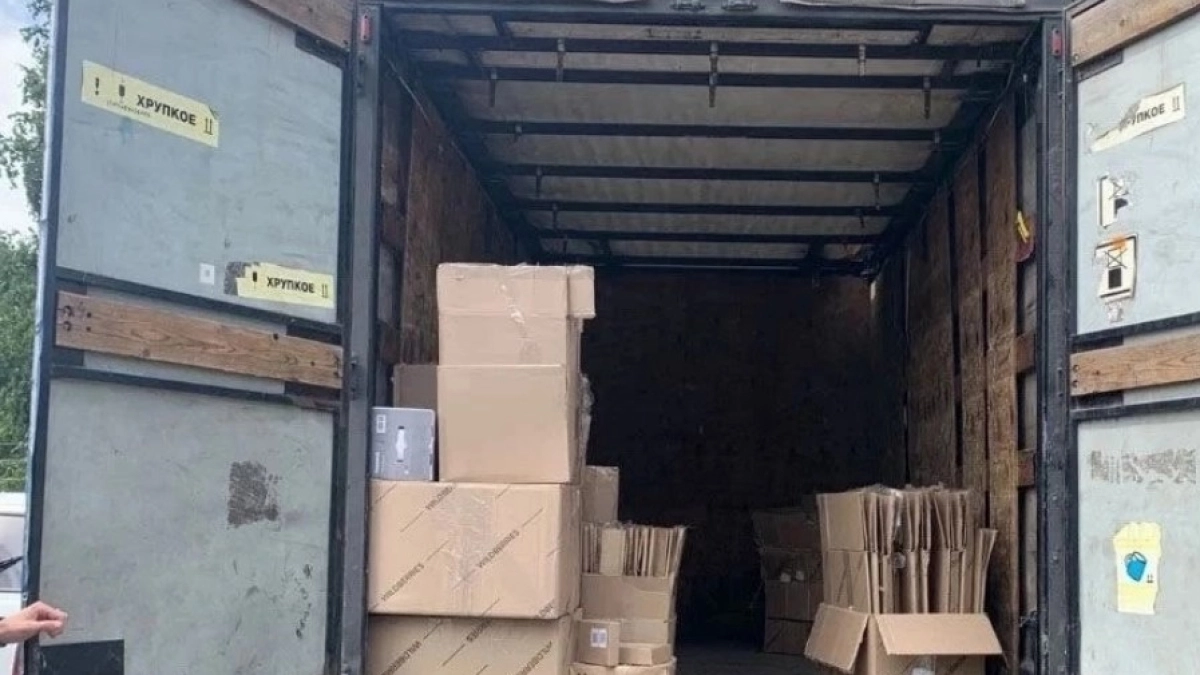 Житель Кемеровской области украл товары из грузовика коллеги ради мести 