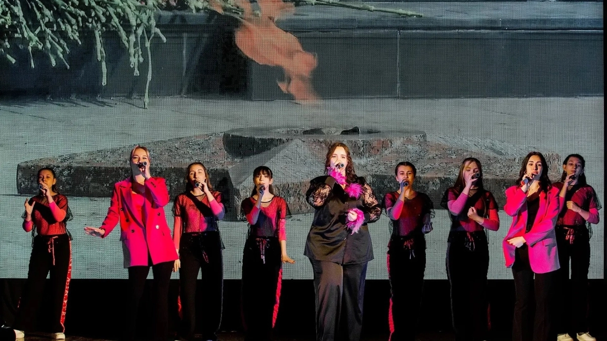 Юные таланты Киселевска собрались на конкурсе патриотической песни