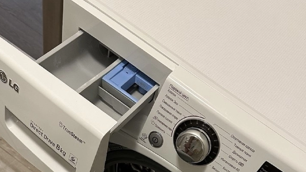 Зажмите 2 кнопки — и стиралка сама очистится от грязи и плесени: без дорогой химии и мастеров