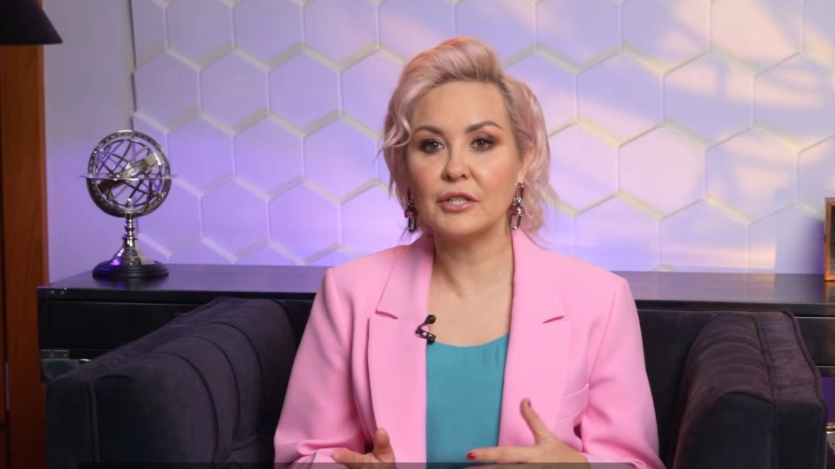 Старые связи рушатся, а помощь придёт, откуда не ожидаете: Василиса Володина дала прогноз на апрель