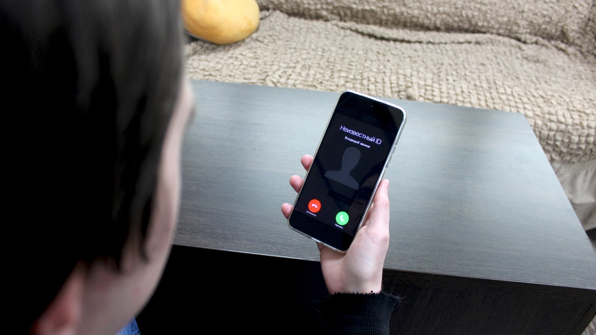 В Кузбассе курьер забрал у пенсионерки 130 тысяч рублей