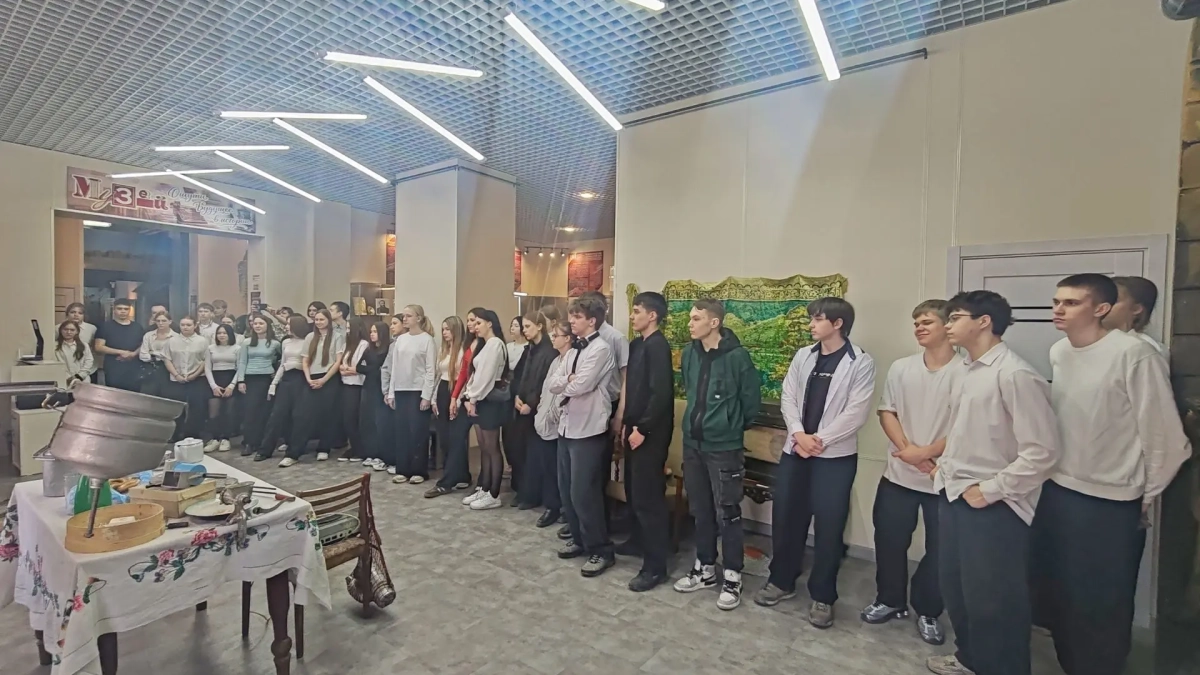 Киселевские старшеклассники прикоснулись к истории через «Свидетелей времени»