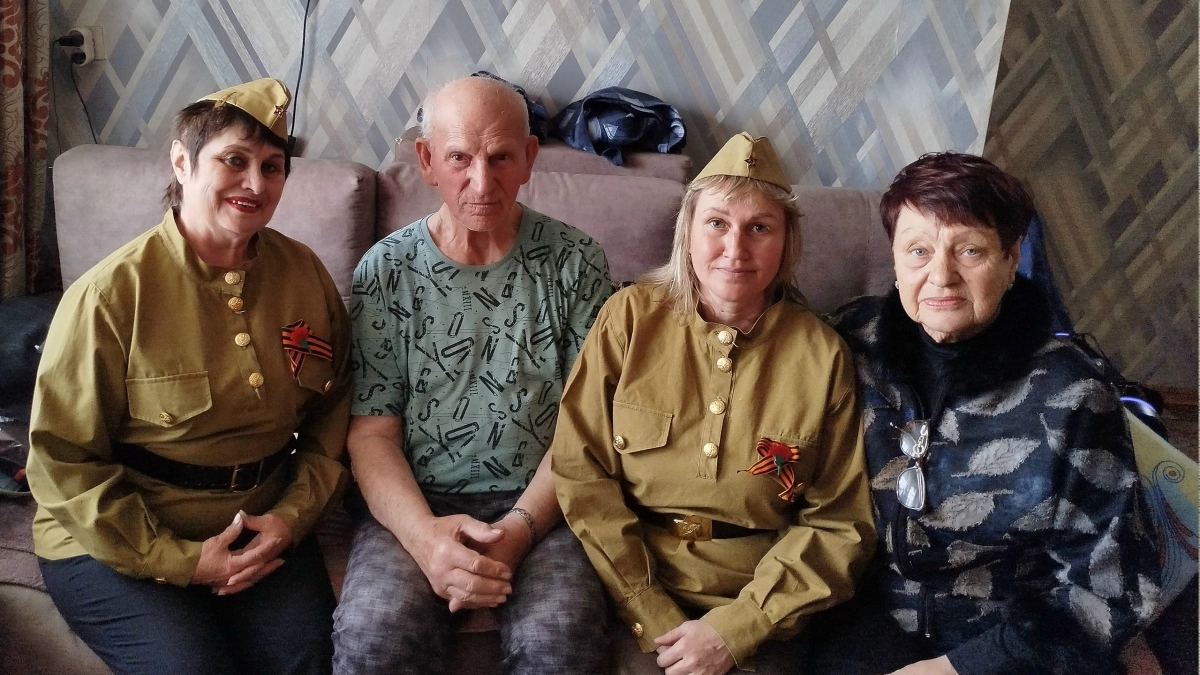 В Киселевском городском округе поздравили тружеников тыла с наступающим Днем Победы