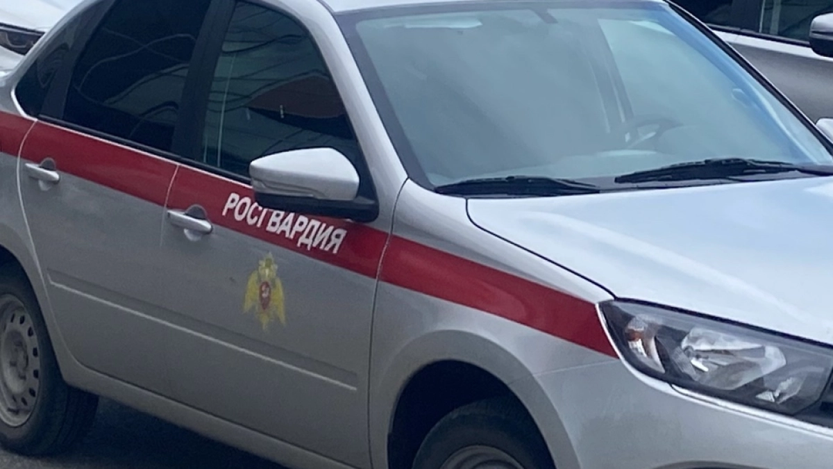 В Кемеровской области росгвардейцы задержали мужчину за угрозы бывшей жене