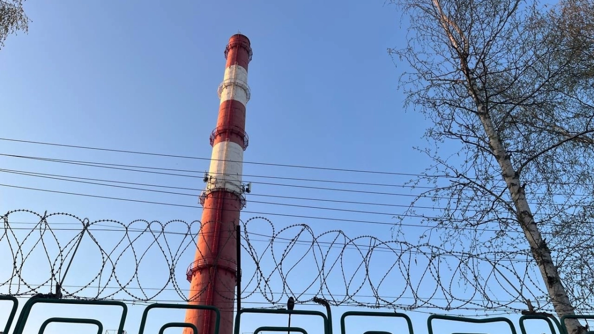 В двух городах Кемеровской области зафиксировали критическое загрязнение воздуха