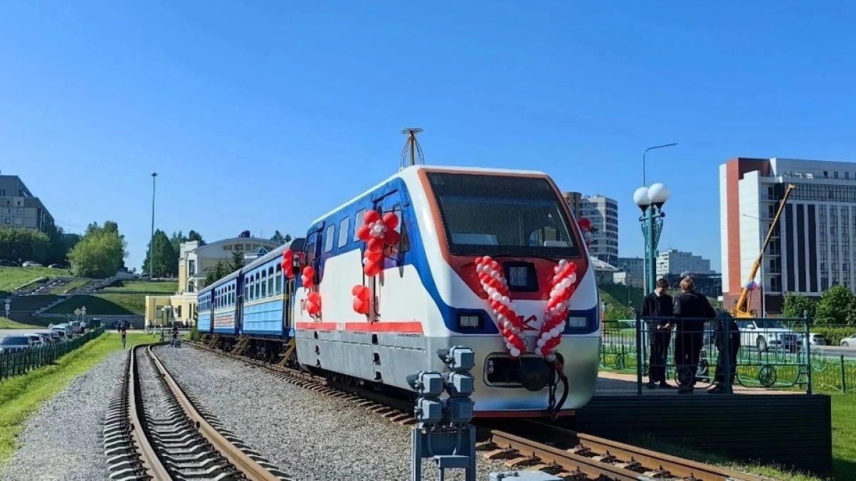 В Кемеровской области детская железная дорога начала перевозить пассажиров
