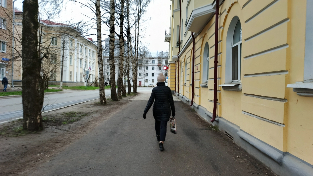 Жить одному — проще и полезнее: 6 рекомендаций о том, почему стоит отказаться от общения с друзьями после 60 лет