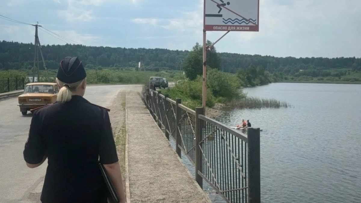 Киселевские инспекторы провели рейд у водоемов города
